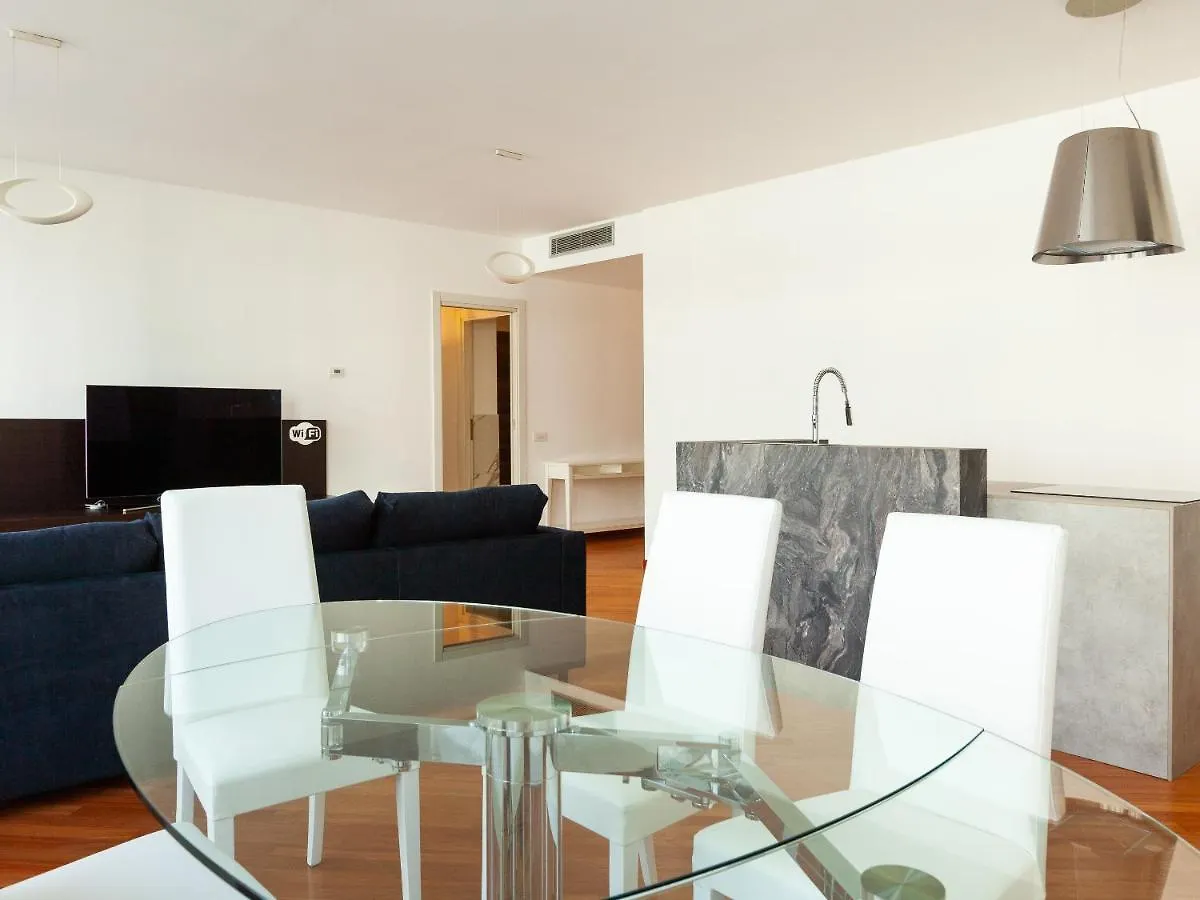 Easyhomes-Madonnina View Milano