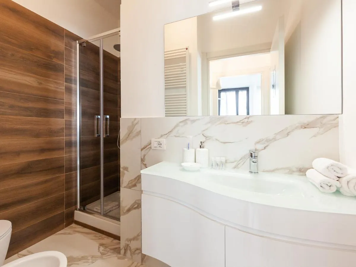 Lägenhet Easyhomes-Madonnina View Milano